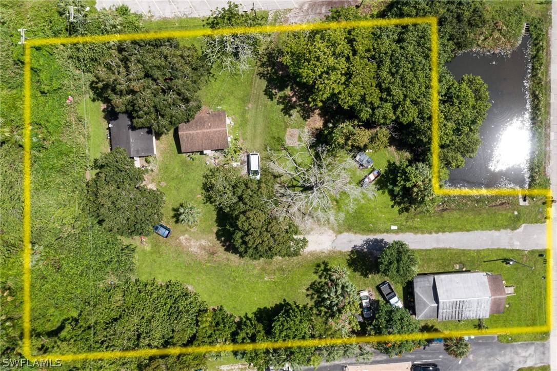 North Fort Myers, FL 33903,956 Pondella RD