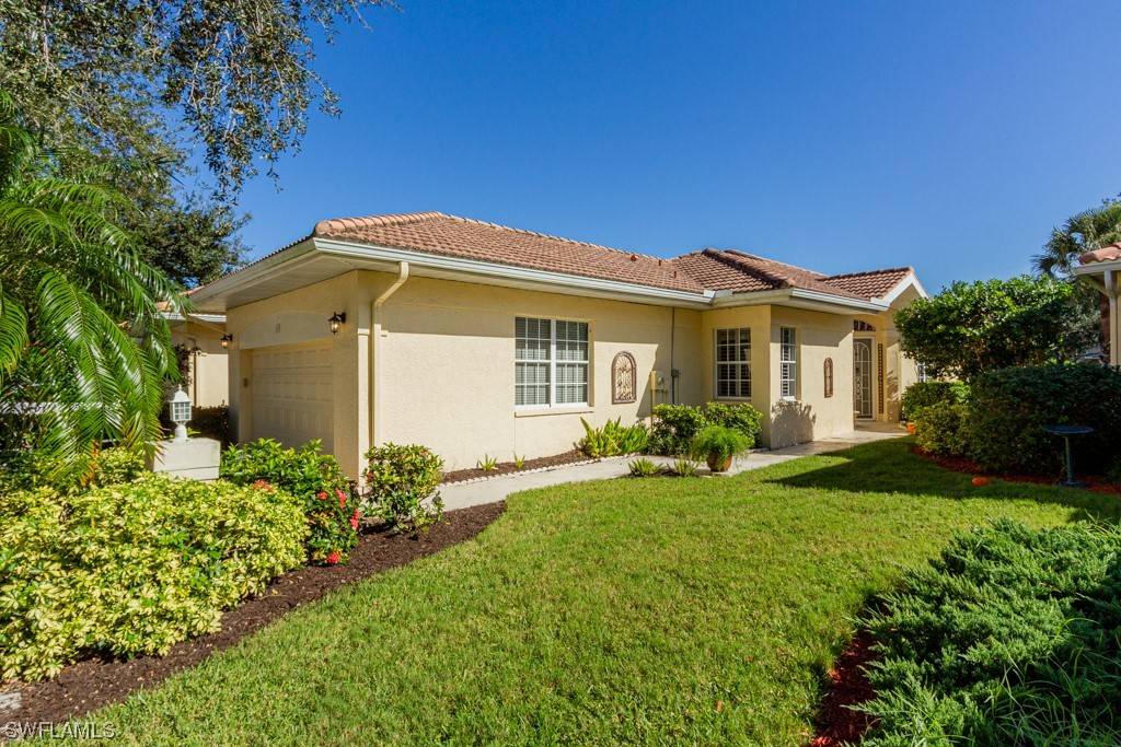 Naples, FL 34119,2100 Crestview WAY #A-121