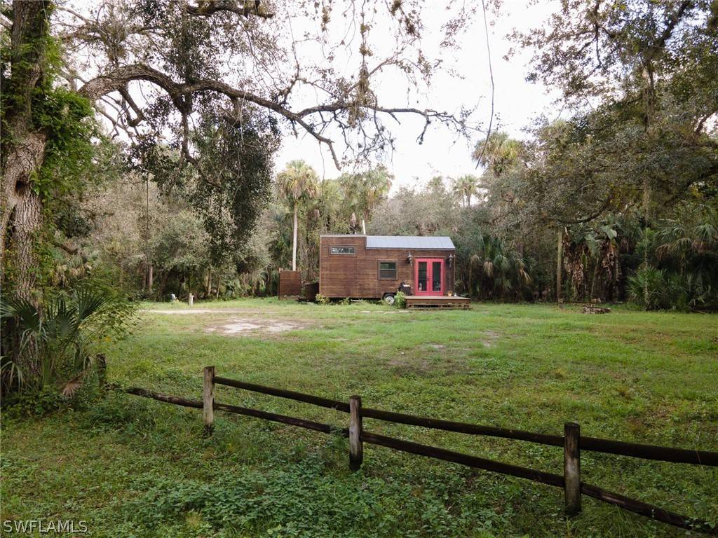 Alva, FL 33920,17471 Oak Creek RD