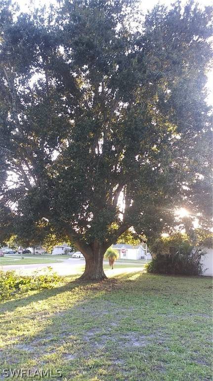 North Fort Myers, FL 33903,966 Happy RD