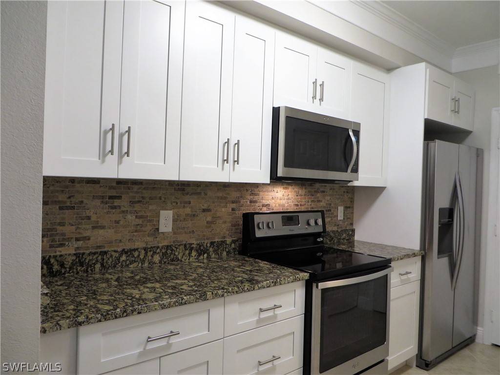 Fort Myers, FL 33913,11500 Villa Grand #303