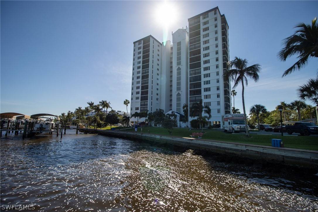 Fort Myers Beach, FL 33931,4753 Estero BLVD #303