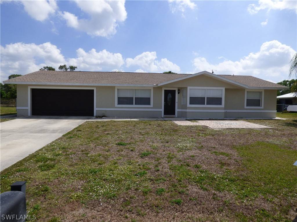 Lehigh Acres, FL 33936,119 Dania CIR