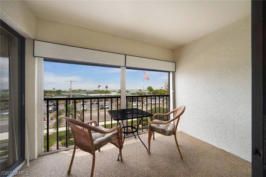 Fort Myers Beach, FL 33931,6897 SW Estero BLVD #134