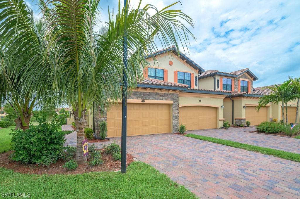 Bonita Springs, FL 34135,17351 Cherrywood CT #7901