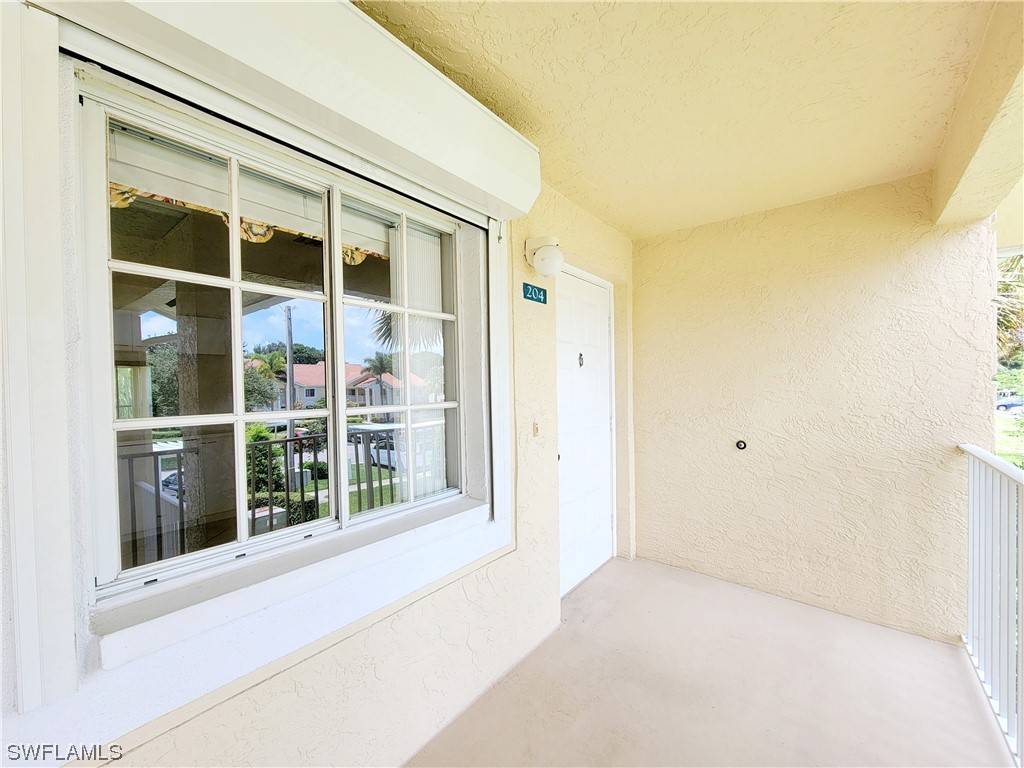 Naples, FL 34109,7761 Jewel LN #204