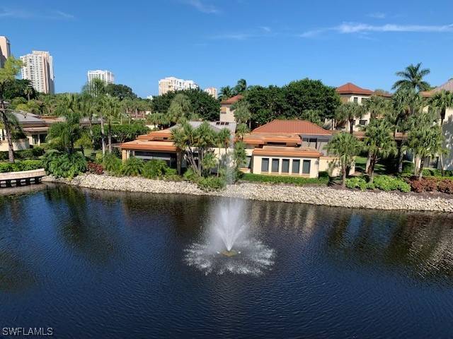 Naples, FL 34108,6710 Pelican Bay BLVD #433