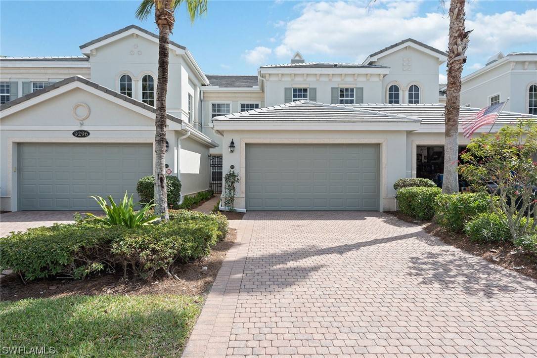 Naples, FL 34114,9296 Belle CT #202