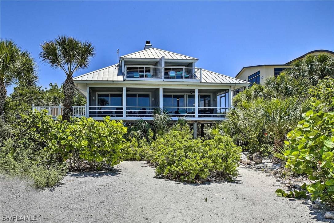 Upper Captiva, FL 33924,640 Gulf LN #4