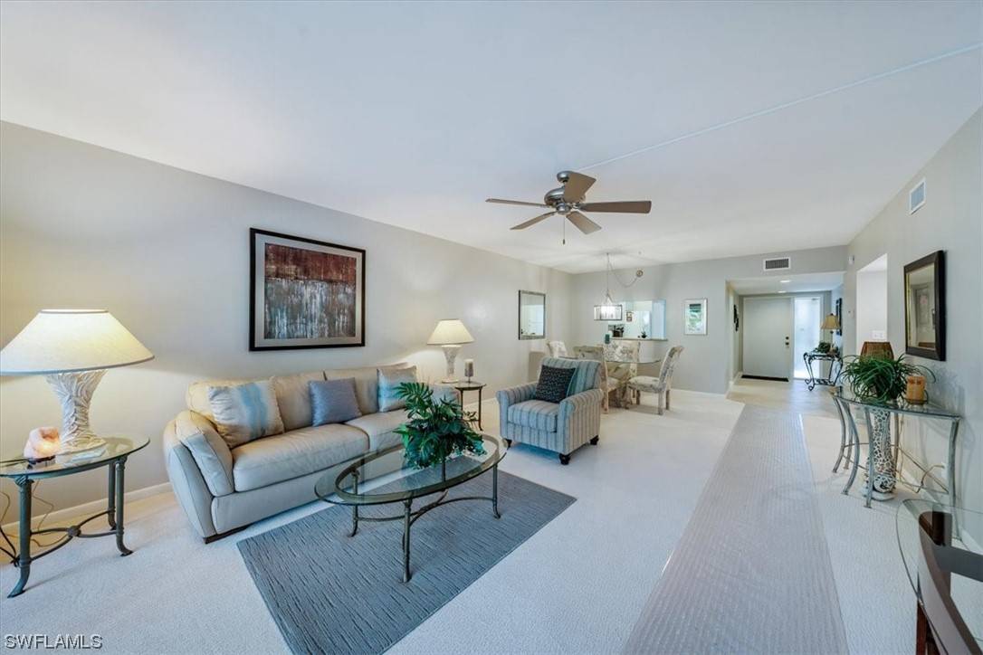 Naples, FL 34112,1828 Kings Lake BLVD #6-103