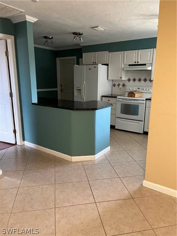 Fort Myers, FL 33919,9754 Foxglove CIR