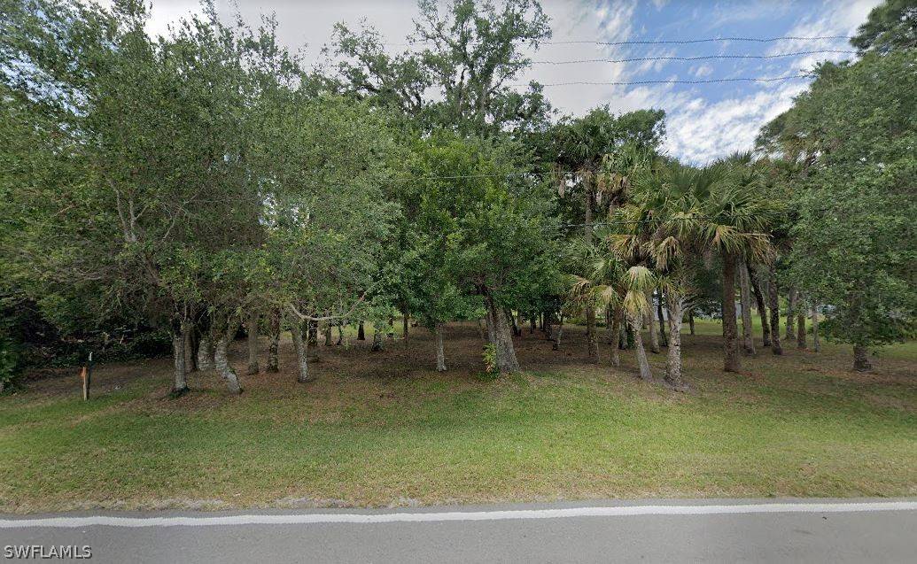 Fort Denaud, FL 33935,2060 Fort Denaud RD