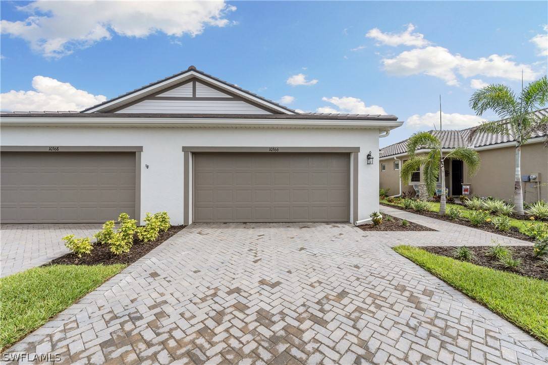 Fort Myers, FL 33966,10366 Bonavie Cove DR