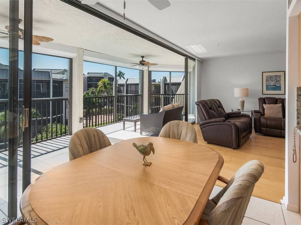 Marco Island, FL 34145,929 Collier CT #B401