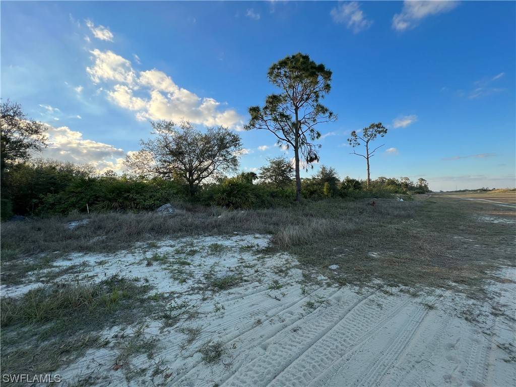 Labelle, FL 33935,7500 17th TER