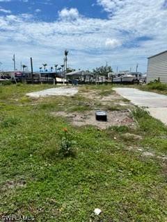 Other, FL 33956,3843 Cruz DR