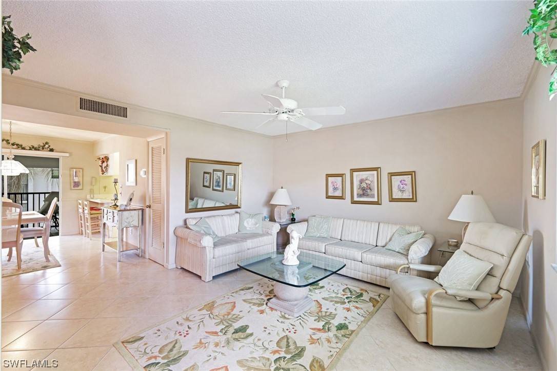 Naples, FL 34103,788 Park Shore DR #E31