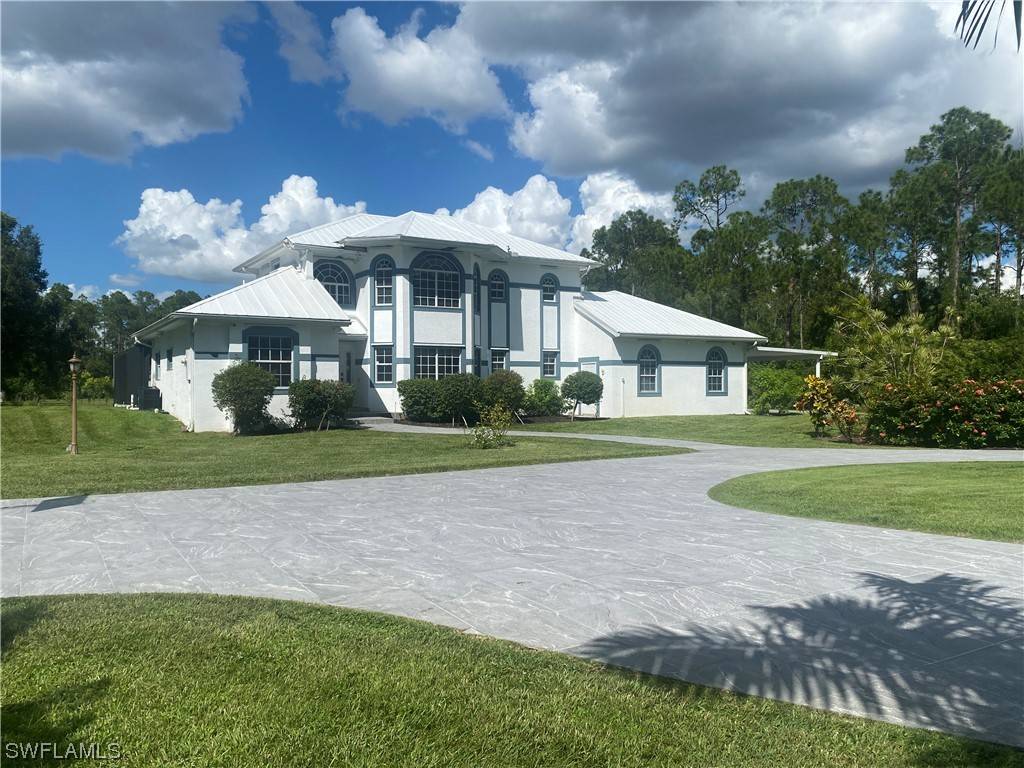 Naples, FL 34119,6181 Shady Oaks LN