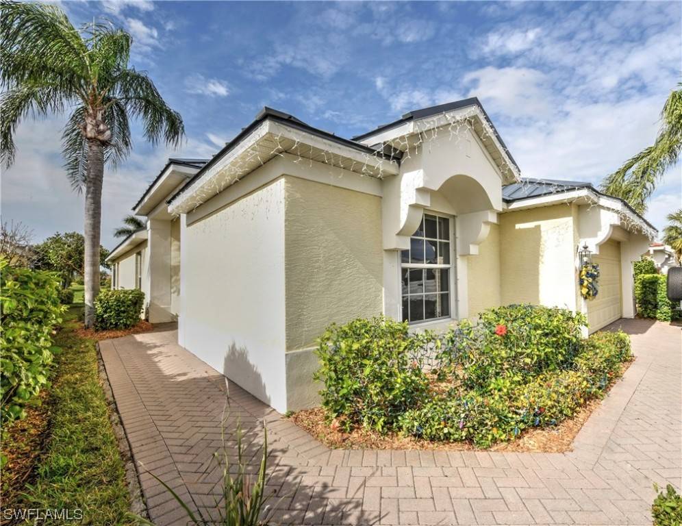 Cape Coral, FL 33991,2523 Woodbourne PL