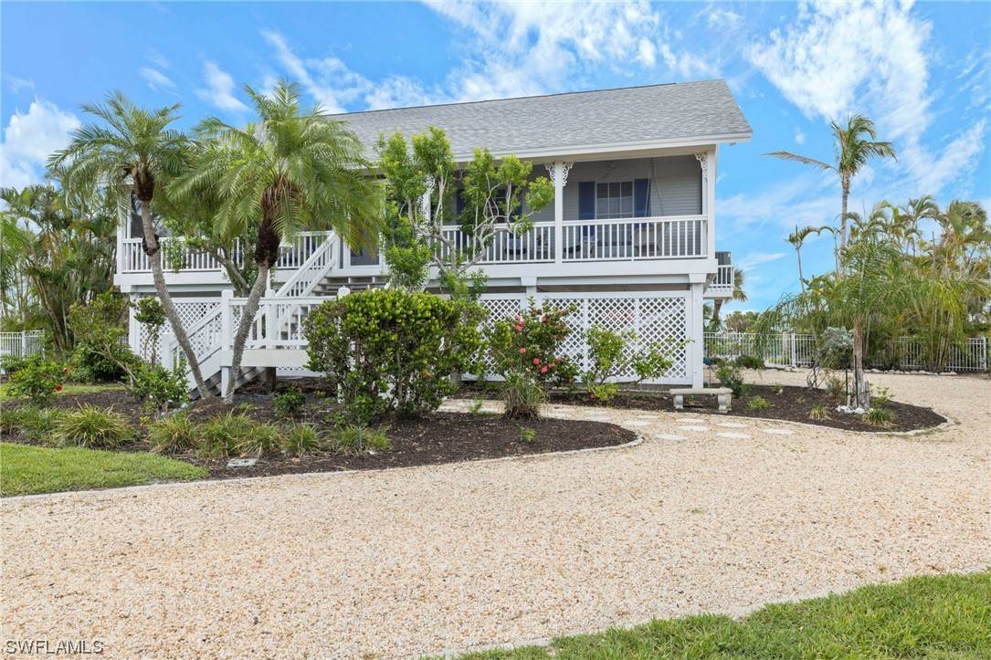 Sanibel, FL 33957,3302 Twin Lakes LN