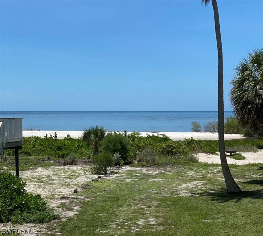 Fort Myers Beach, FL 33931,7946 Estero BLVD