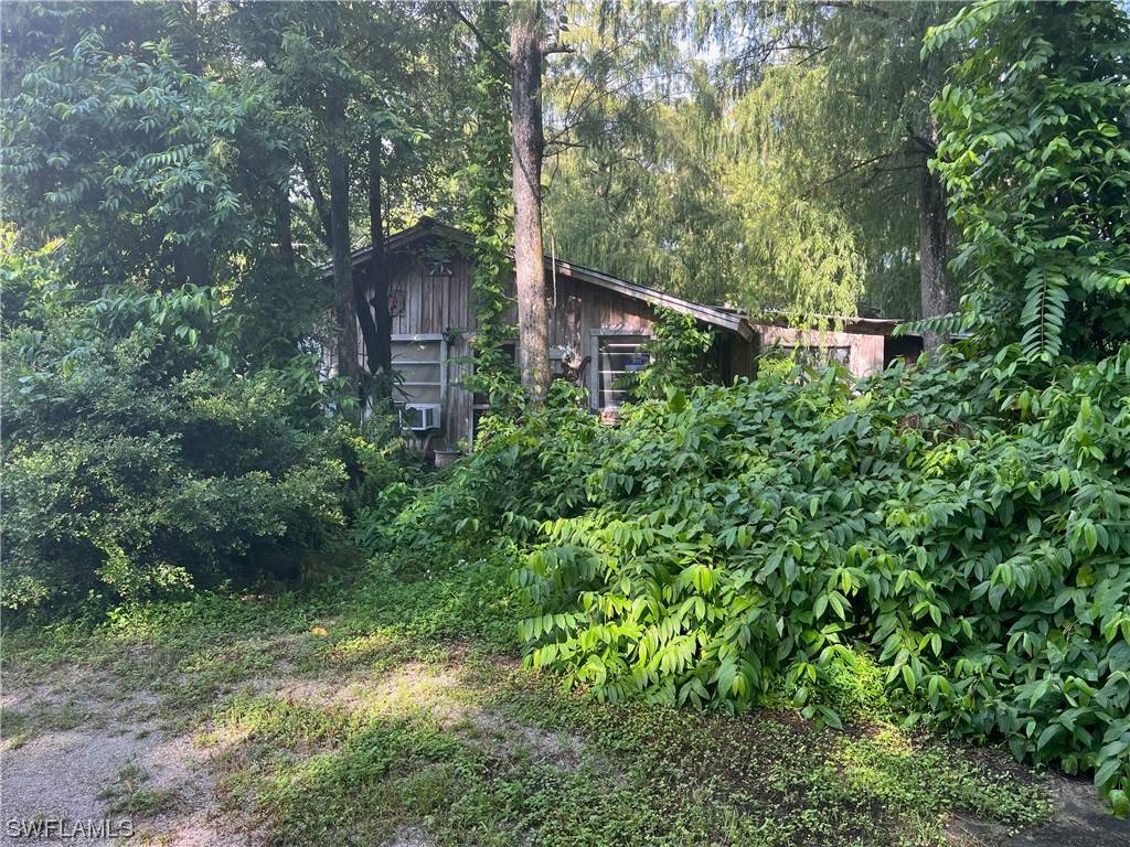 Naples, FL 34120,2170 Rock RD