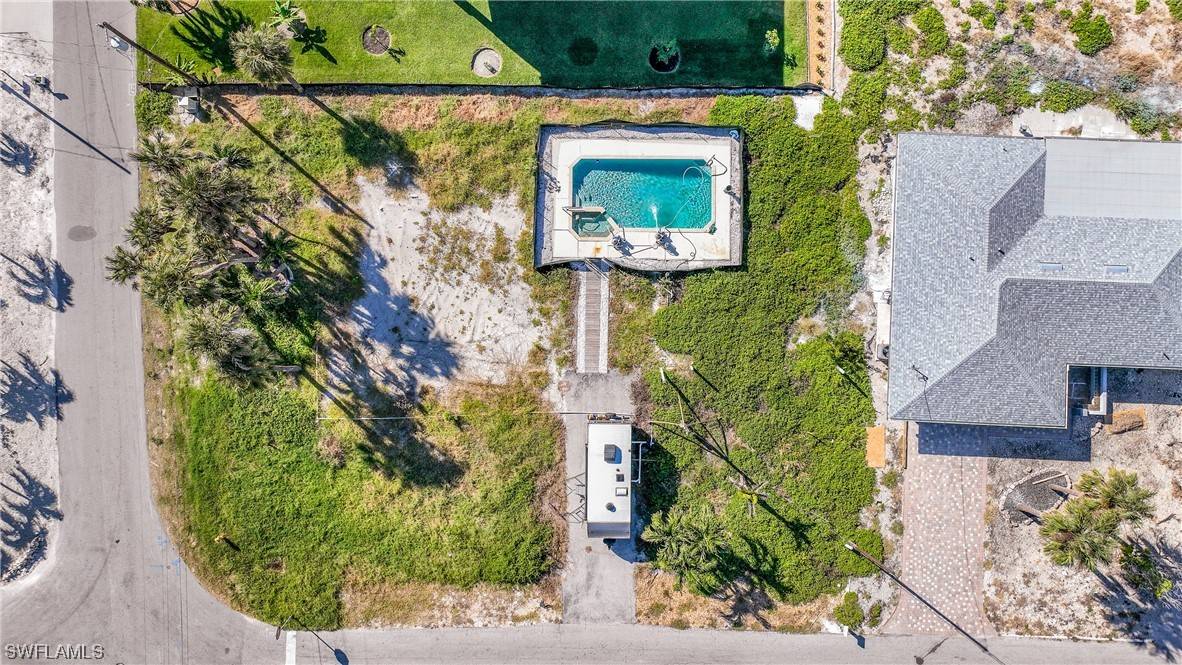 Fort Myers Beach, FL 33931,7950 Buccaneer DR