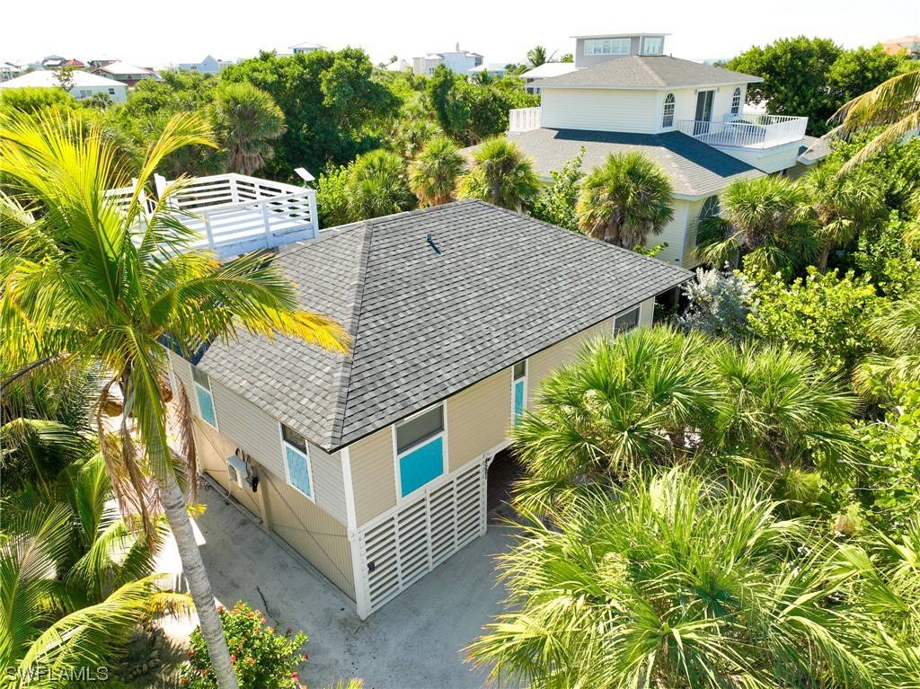 Upper Captiva, FL 33924,4521 Schooner DR