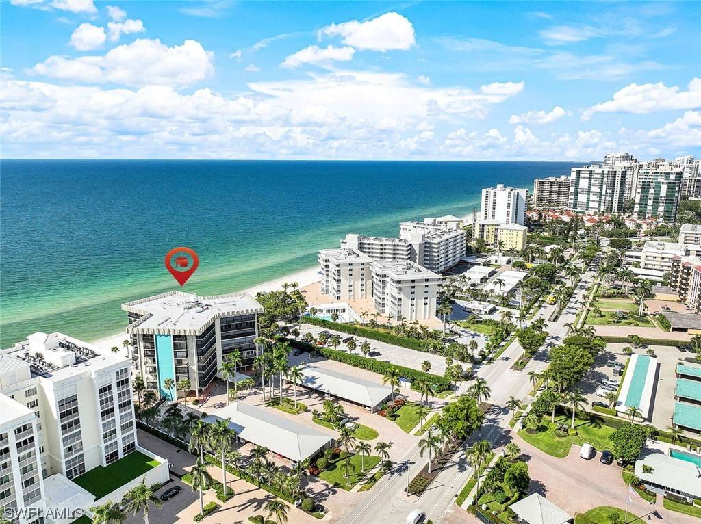 Naples, FL 34103,3399 Gulf Shore BLVD N #607