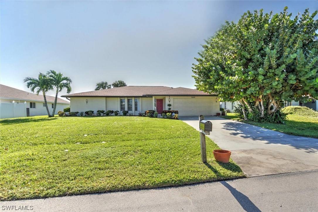 Cape Coral, FL 33990,1822 SE 11th TER