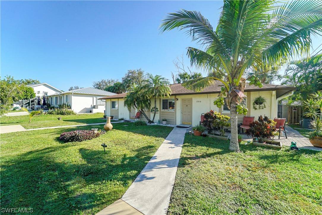 Fort Myers Beach, FL 33931,17316/318 Whitewater CT