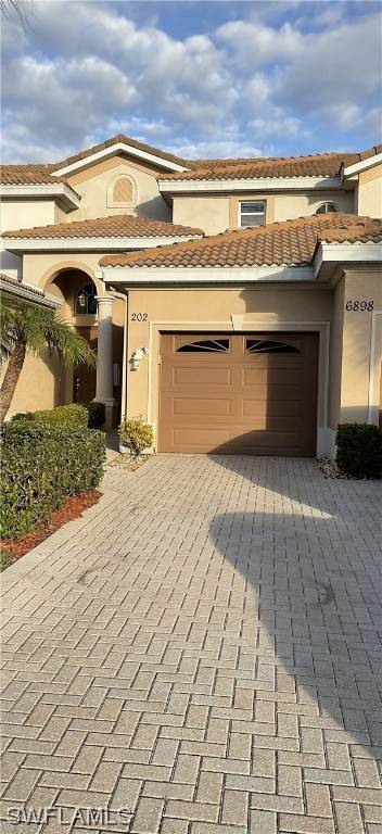 Naples, FL 34104,6898 Sterling Greens CT #202