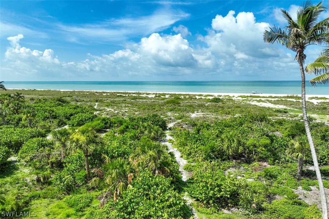 Sanibel, FL 33957,4801 Tradewinds DR