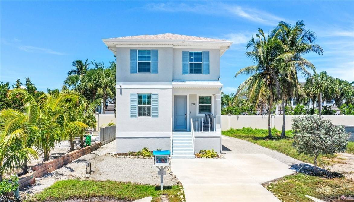 Naples, FL 34112,1727 Danford ST