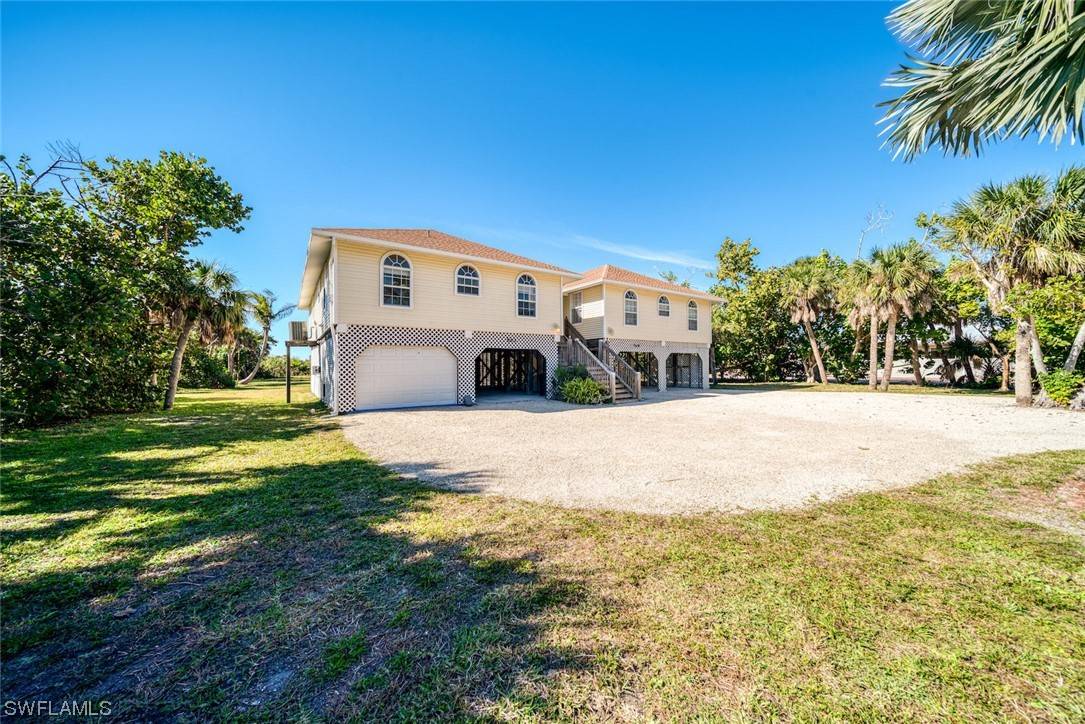 Sanibel, FL 33957,863 Rabbit RD