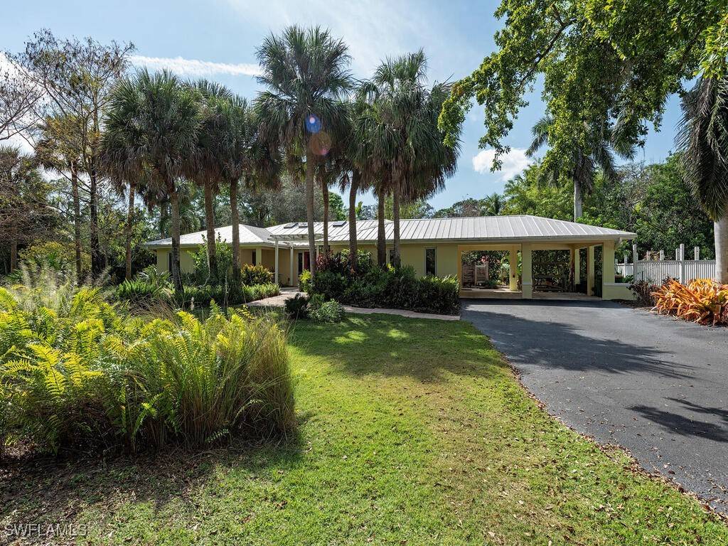 Naples, FL 34108,461 Carica RD