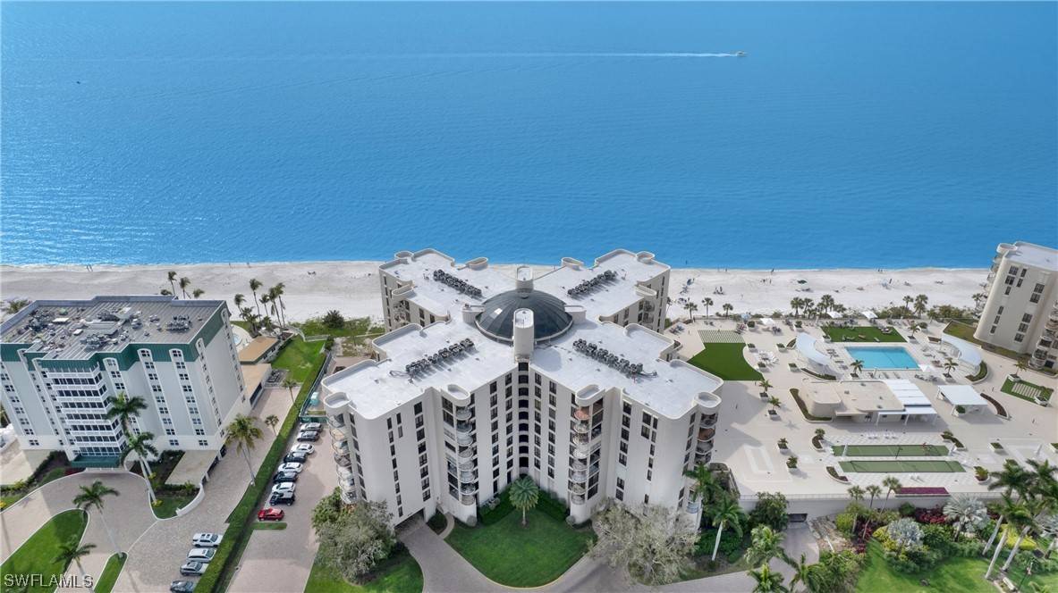 Naples, FL 34103,3115 Gulf Shore BLVD N #104S