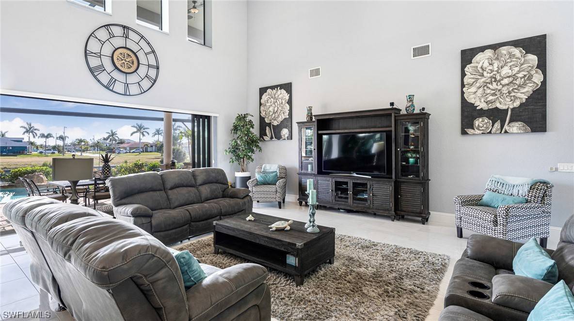Cape Coral, FL 33991,101 SW 39th PL