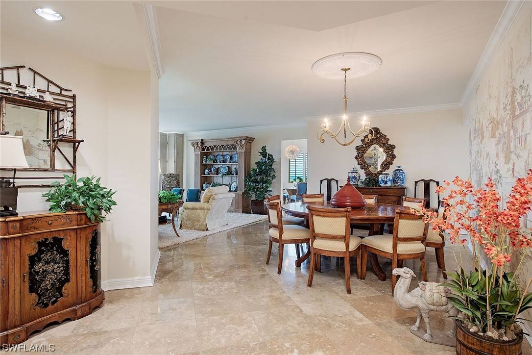 Naples, FL 34108,8960 Bay Colony DR #604