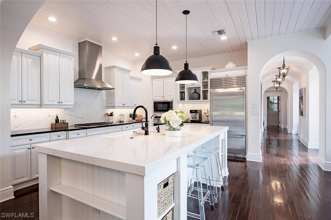Naples, FL 34110,16631 Cortona LN