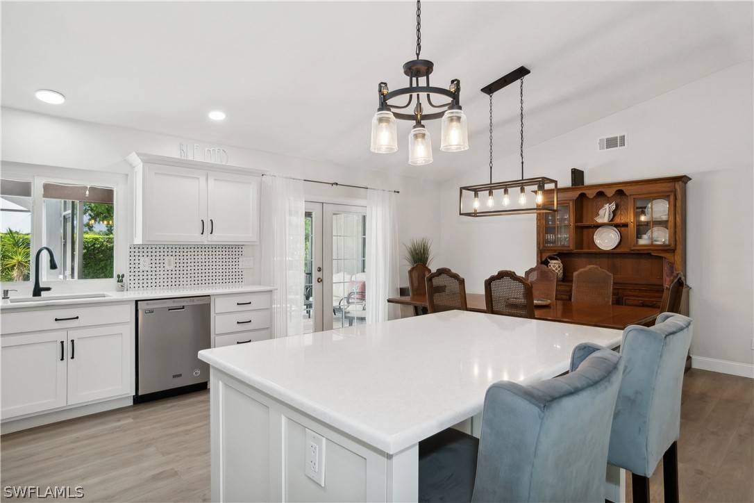 Naples, FL 34109,1549 Nottingham DR