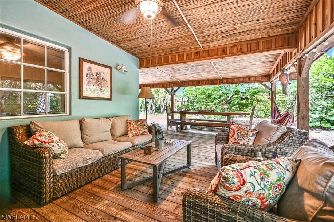 Naples, FL 34112,3113 Basin ST