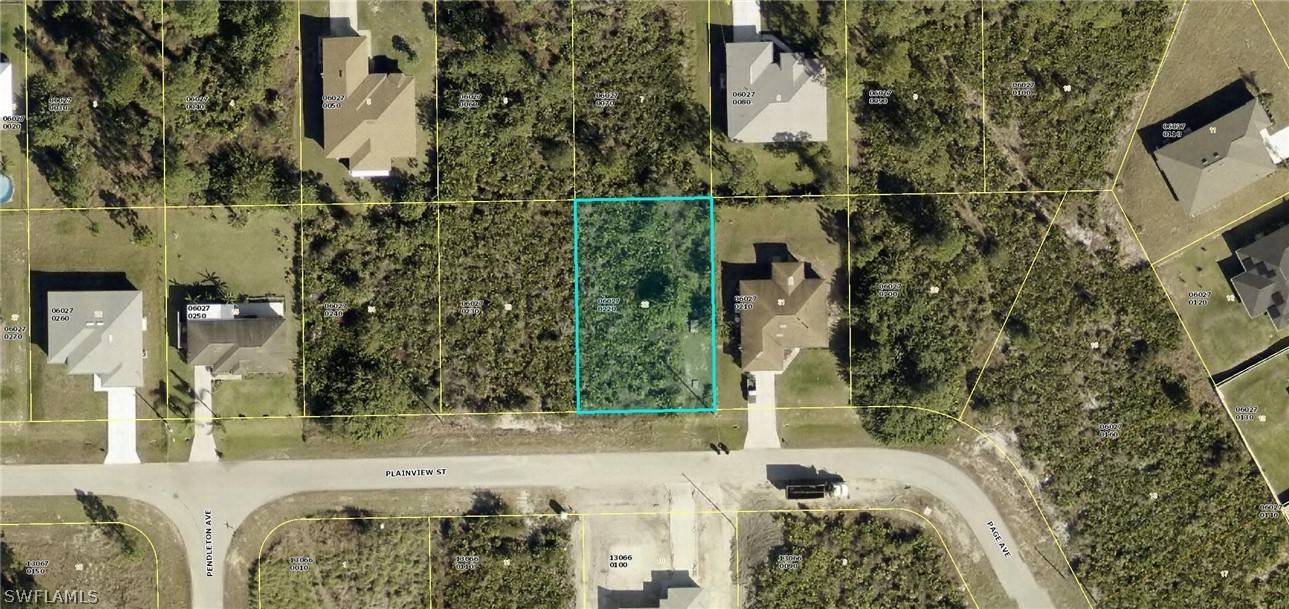 Lehigh Acres, FL 33974,117 Plainview ST