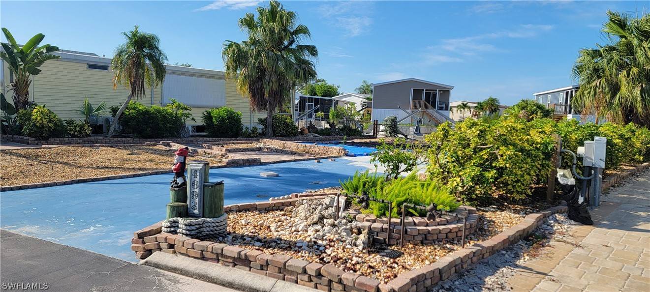 Bonita Springs, FL 34134,4693 Mai Kai LN