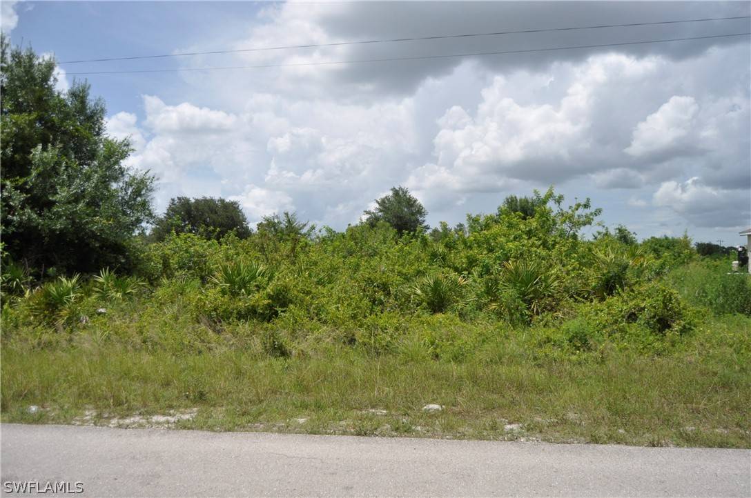 Lehigh Acres, FL 33976,3006 13th ST SW