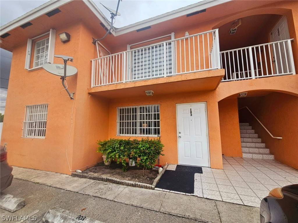 Hialeah, FL 33013,407 E 30th ST #103