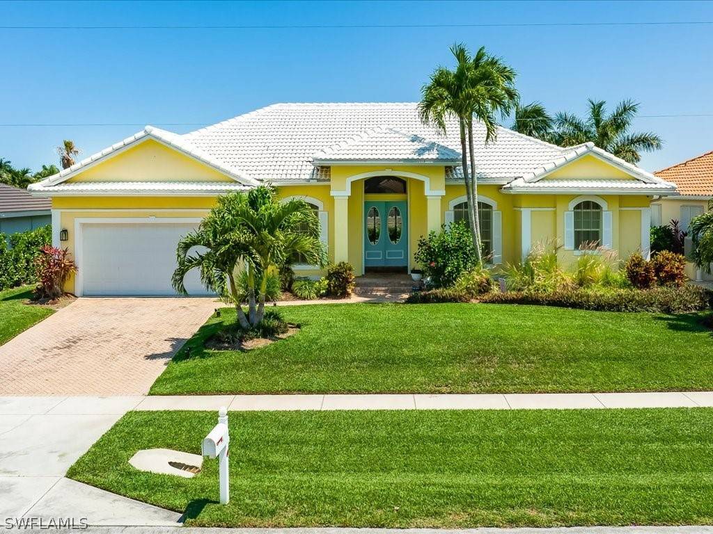 Marco Island, FL 34145,1156 Bond CT