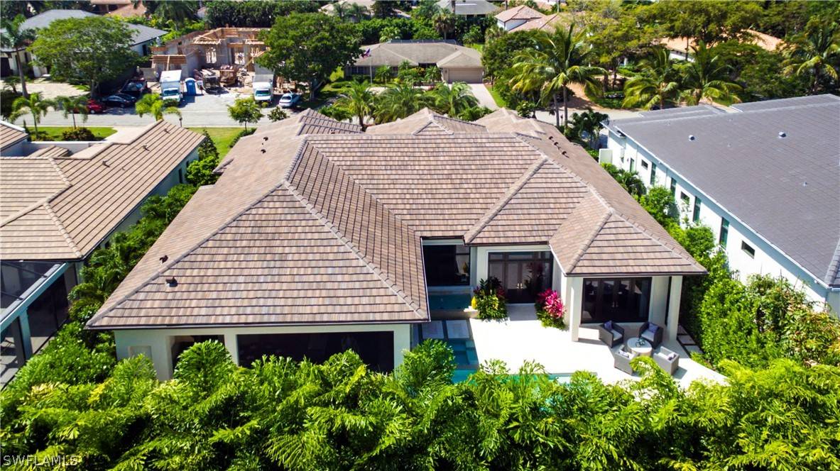 Naples, FL 34103,595 Regatta RD