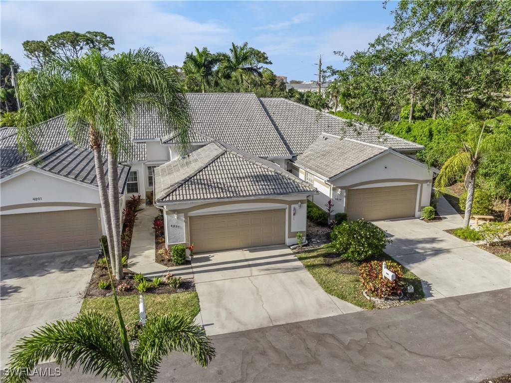 Naples, FL 34103,4895 W Boulevard CT #2