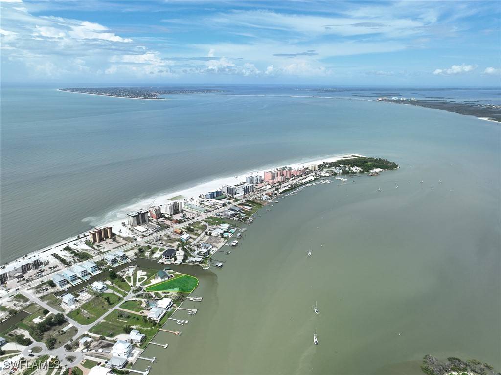 Fort Myers Beach, FL 33931,645 Matanzas CT